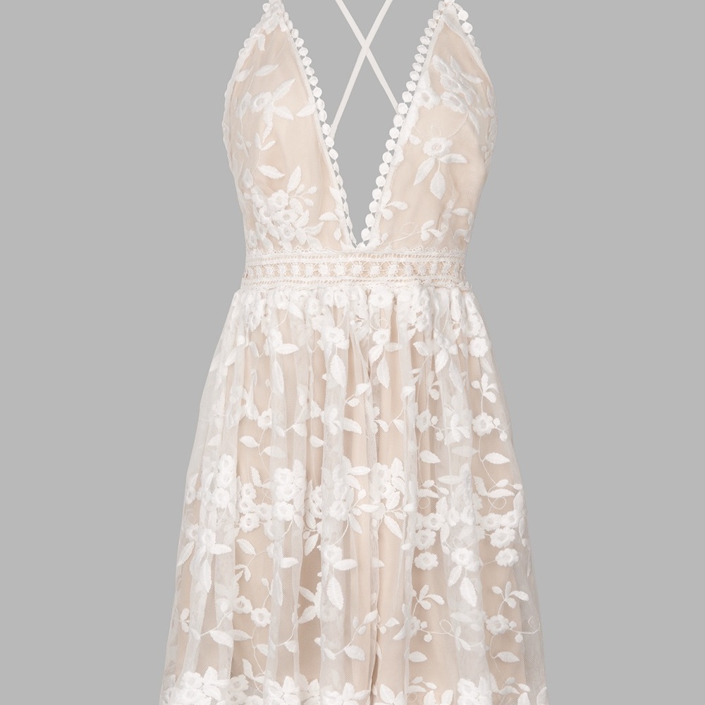 Elegant White Lace Dress